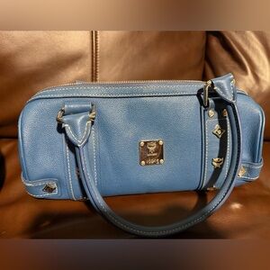 Vintage MCM Papillon blue handbag